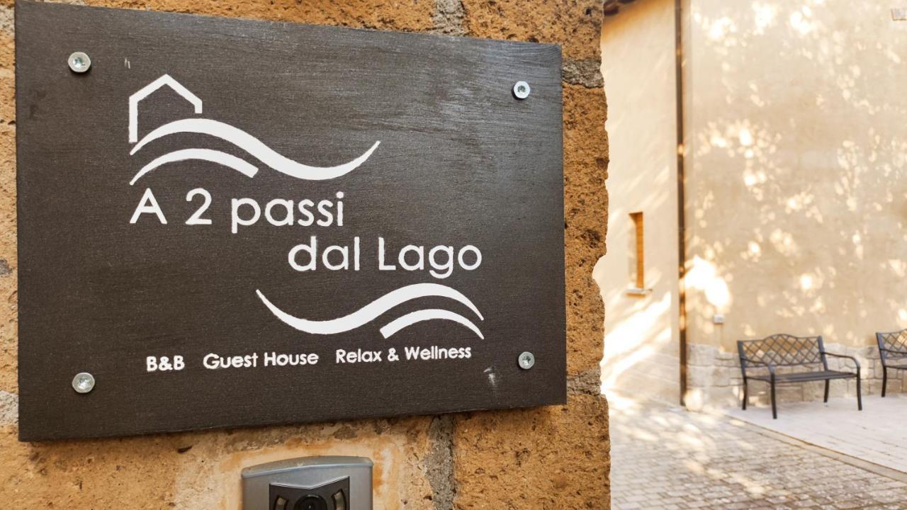 A 2 Passi Dal Lago Grotte di Castro Exterior foto
